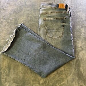 American Eagle Outfitters Light Blue High-Rise Kickboot Crop Stretch Denim Jeans